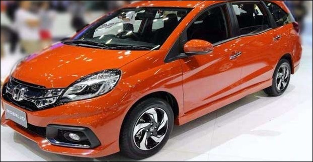 The USP of Mobilio is is huge interior space and it competes with Ertiga in this segment