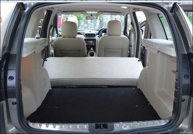 Nissan Terrano has 475 liter of boot space