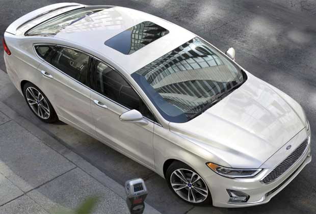 Ford Fusion Hybrid MPG