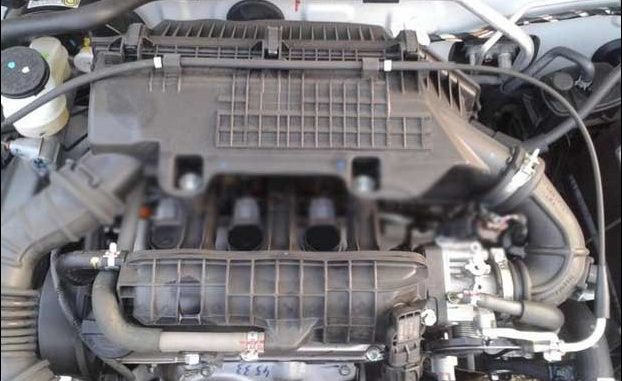 796CC_3cylinder_F8D_petrol_