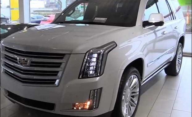 cadillac_escalade_front_vie